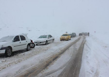 جاده‌های مازندران برفی و لغزنده