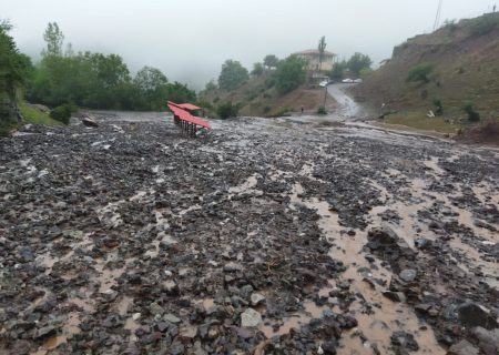 روستاهای چالوس به سبب سیلاب دچار مشکلات جدی شدند