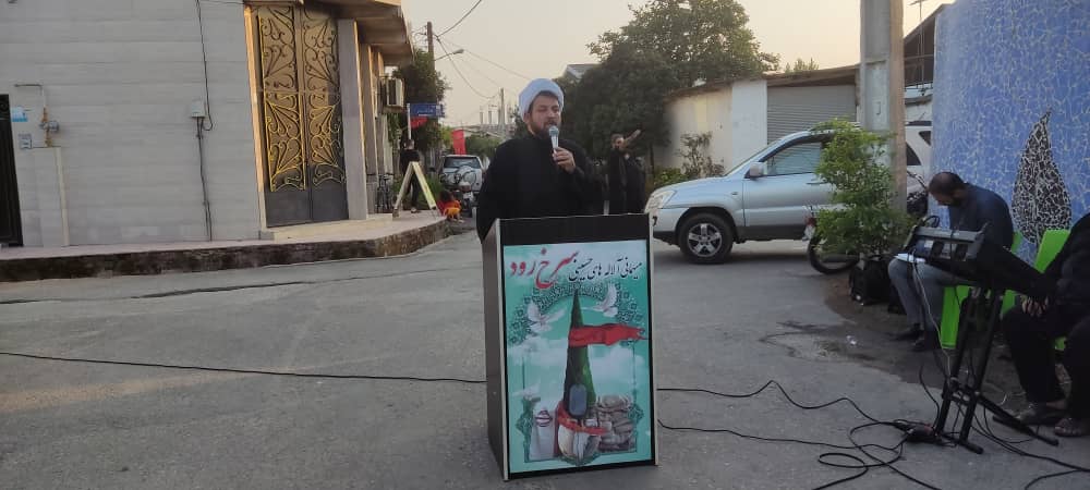 انتقاد امام جمعه سرخرود از حضور مردم منهای مسئولان در میهمانی لالهها/ رسیدگی به مشکلات کشاورزی منطقه نیازمند توجه مسئولان است