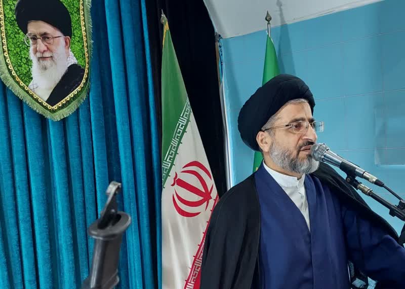 خدمت به خانوادههای شهدا یک تکلیف است