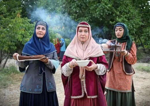 صداوسیما با چه تعداد بیننده سال را تحویل میکند؟