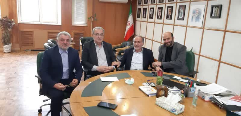 پیگیری تکمیل پروژههای نیمه تمام مدارس شهرستانهای نور و محمودآباد