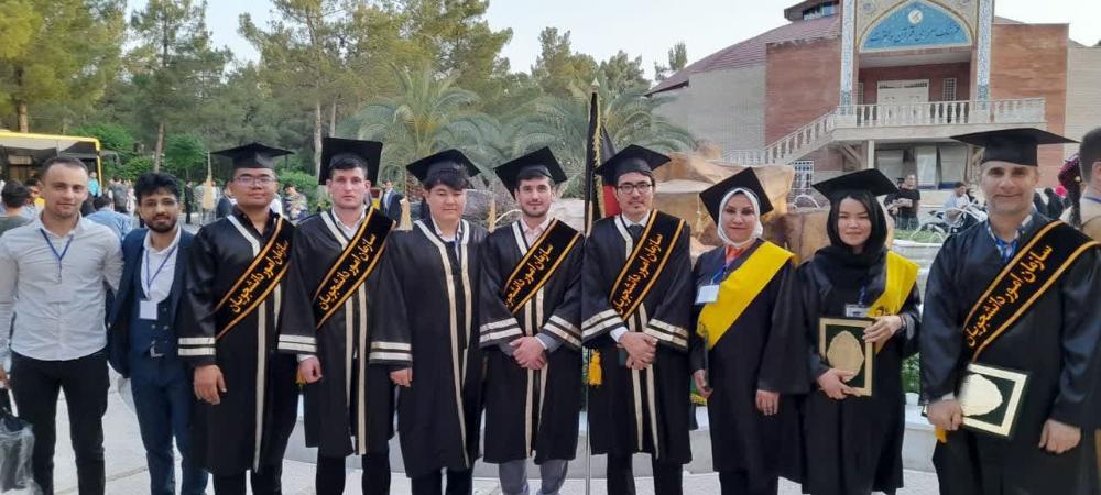 جشن دانشآموختگی دانشجویان بینالمللی دانشگاههای کشور در قم برگزار شد