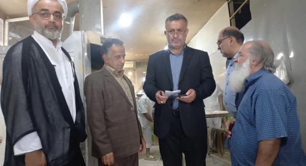 افزایش 600 کیسه آرد به سهمیه نانواییها در محمودآباد/ جلب رضایت شهروندان در تامین نان با کیفیت در دستور کار قرار دارد