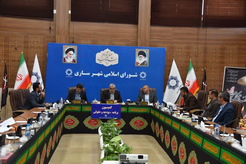 دکهها، غرفههای معابر و پارکهای سطح شهر ساری ساماندهی میشوند