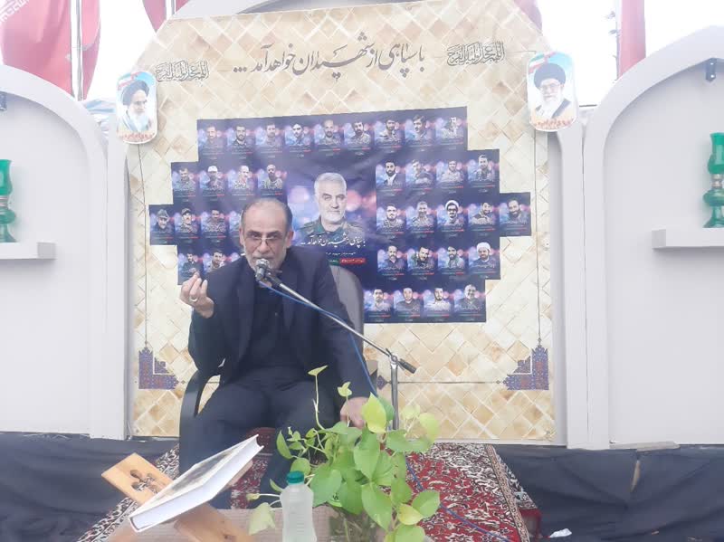 مسئولیت همسران شهدا بر حفظ دین اسلام سختتر و مهمتر شده است