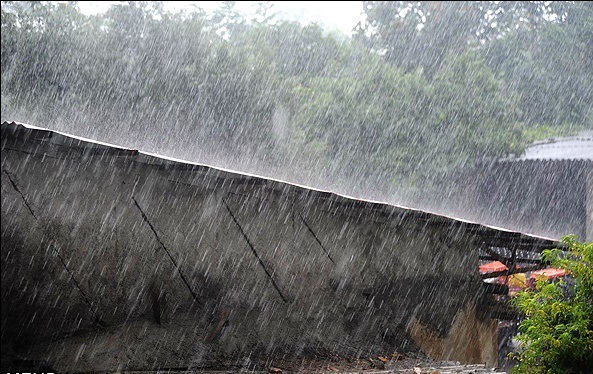 بارشهای سیل آسا در مازندران شروع شد