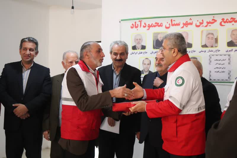 اهدای زمین 7 میلیاردی خیر محمودآبادی به هلالاحمر مازندران