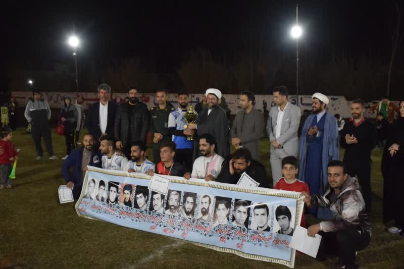برگزاری مسابقات مینی فوتبال جام رمضان یاد بود شهدای روستای حاجیکلا