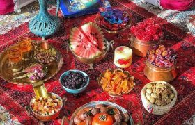 دورهمی گرم خانه در سرمای بلندترین شب سال