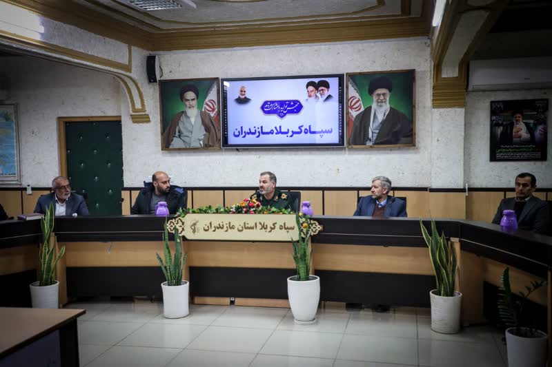 لزوم حمایت از نخبگان بهعنوان سرمایههای انسانی کشور/ بسیج هرگز متولیگری نمیکند