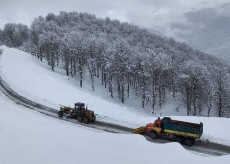 بارش برف در کندوان و سوادکوه