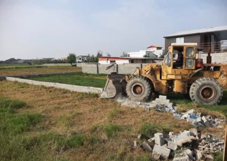 تنگ شدن عرصه برای زمین خواران در محمود آباد