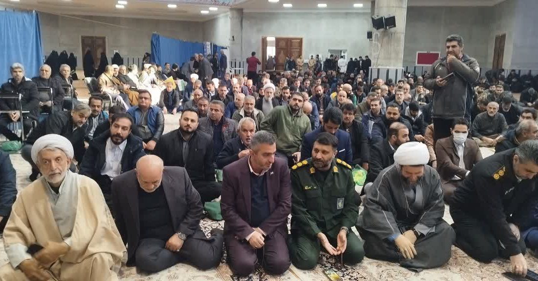 مراسم بزرگداشت حماسه 9 دی  در مصلی شهرستان محمودآباد برگزار شد