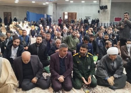 مراسم بزرگداشت حماسه 9 دی  در مصلی شهرستان محمودآباد برگزار شد