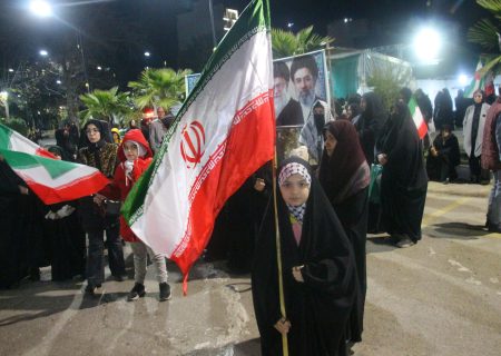 تجمع پرشور و انقلابی مردم محمودآباد در شب های مقاومت ملی